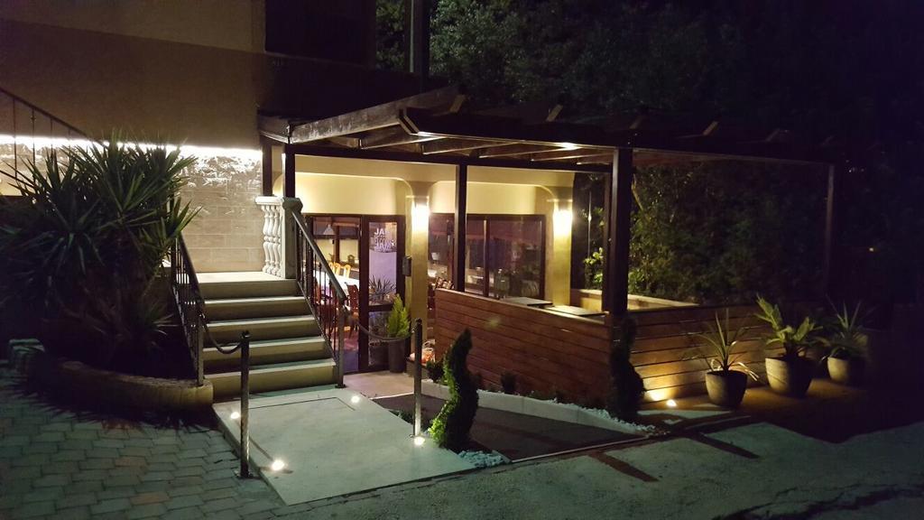 Villa Cezar Kaštel Lukšić 외부 사진