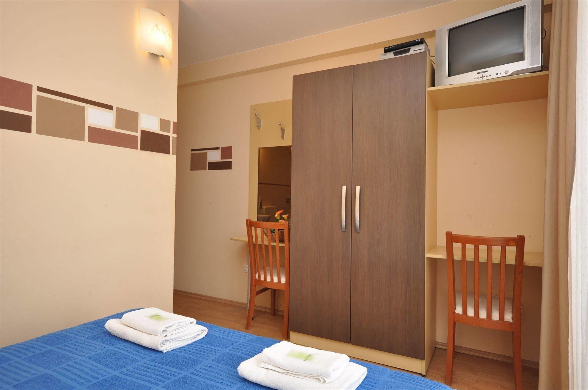 Villa Cezar Kaštel Lukšić 외부 사진